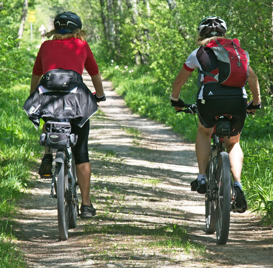 Fahrradtour durch die Landschaft